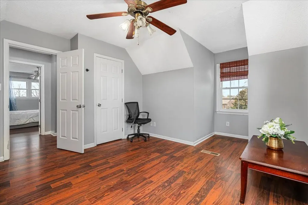 515 Berlin Drive Versailles KY 40383