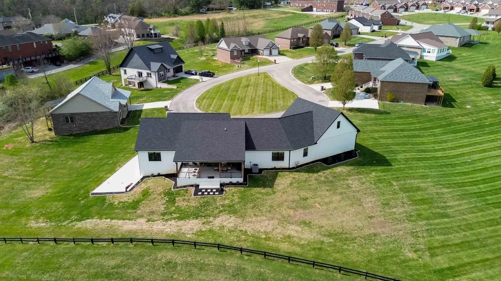 297 W Saddlebrook Drive Somerset KY 42503