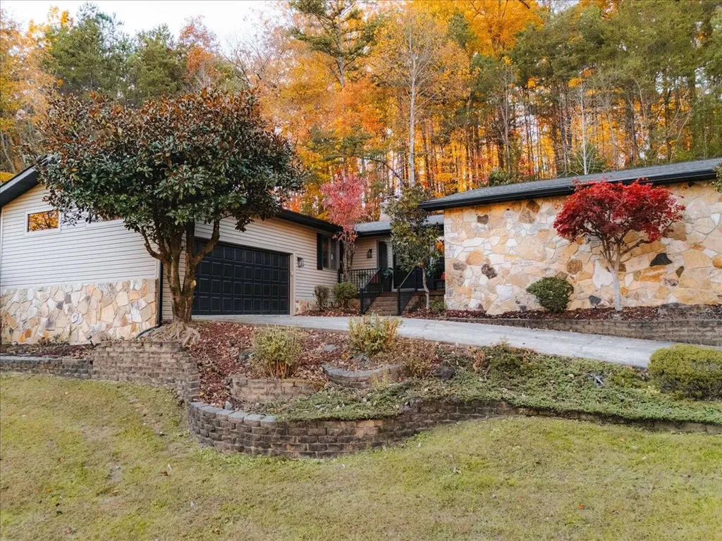 1211 Forest Circle Drive Corbin KY 40701