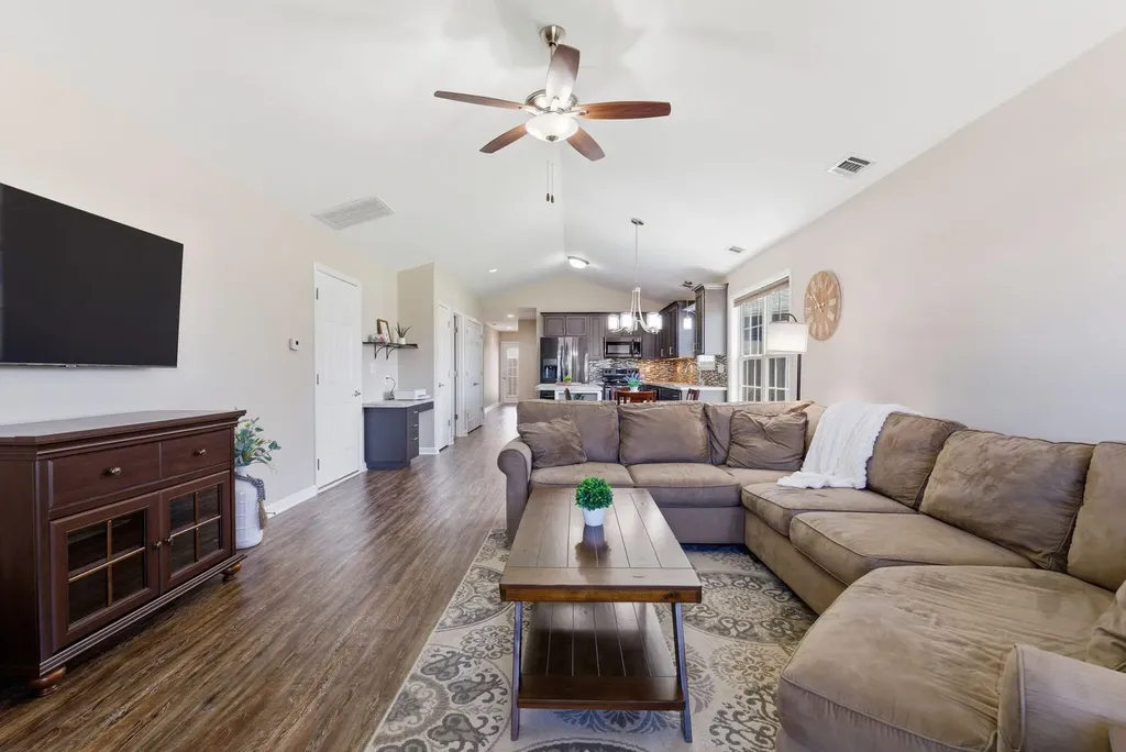 2901 Sullivans Trace Lexington KY 40511