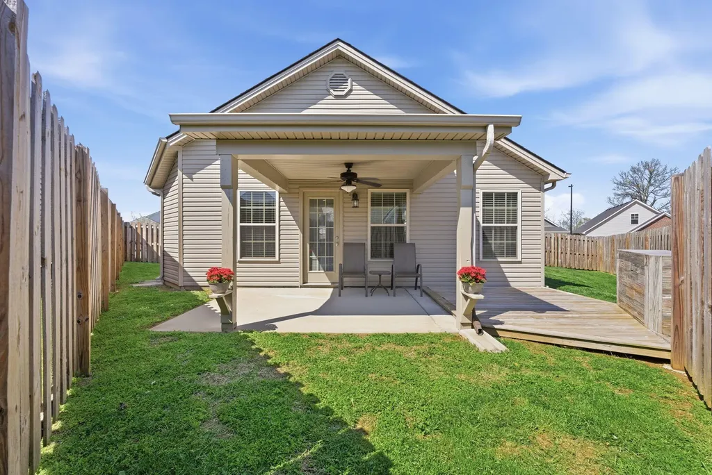 2901 Sullivans Trace Lexington KY 40511