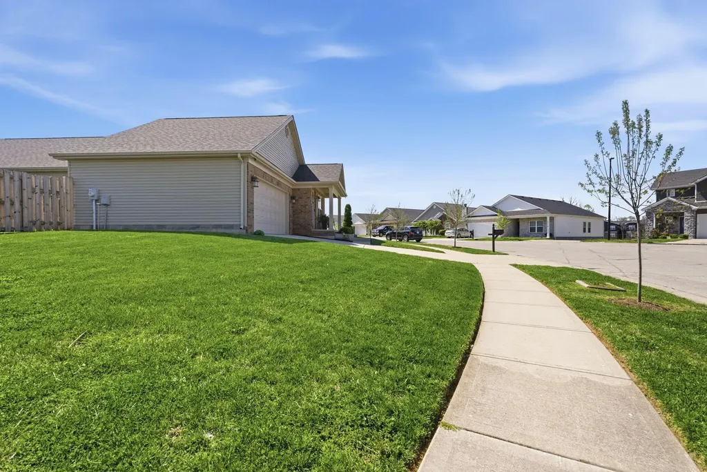 2901 Sullivans Trace Lexington KY 40511