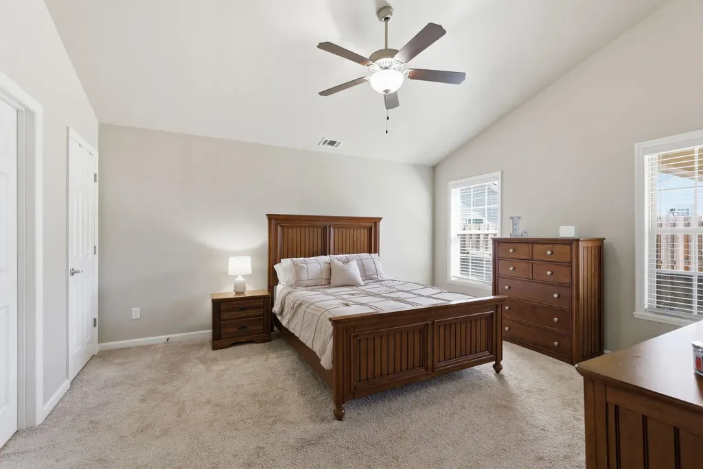 2901 Sullivans Trace Lexington KY 40511