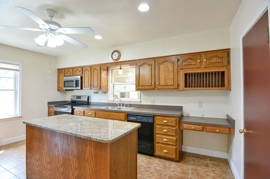 314 Glendover Road Lexington KY 40503