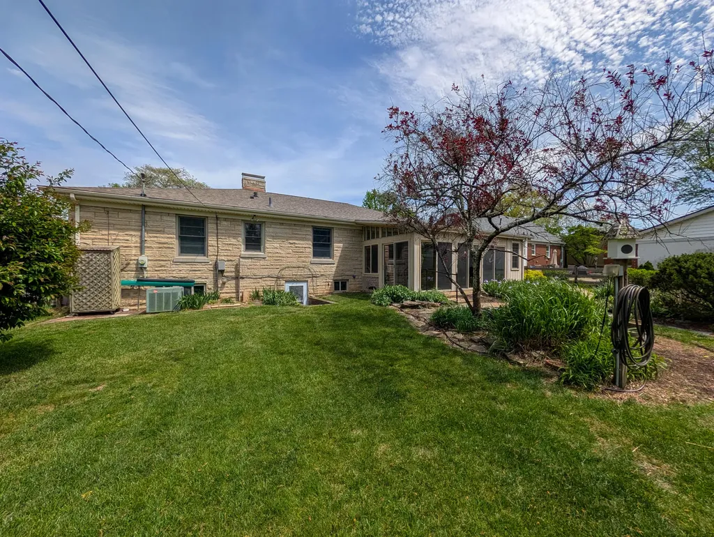 314 Glendover Road Lexington KY 40503