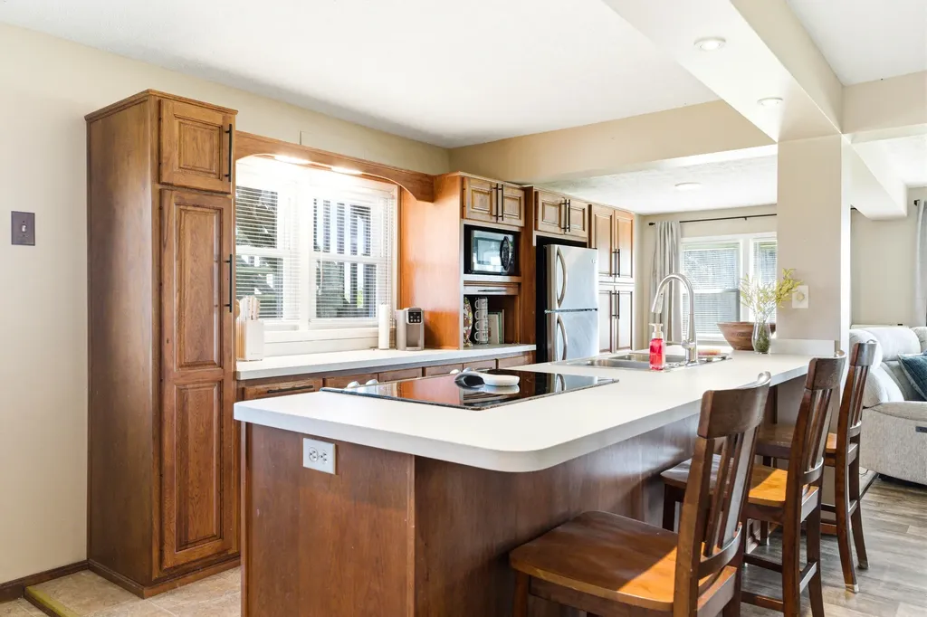 5821 Lawrenceburg Road Chaplin KY 40012