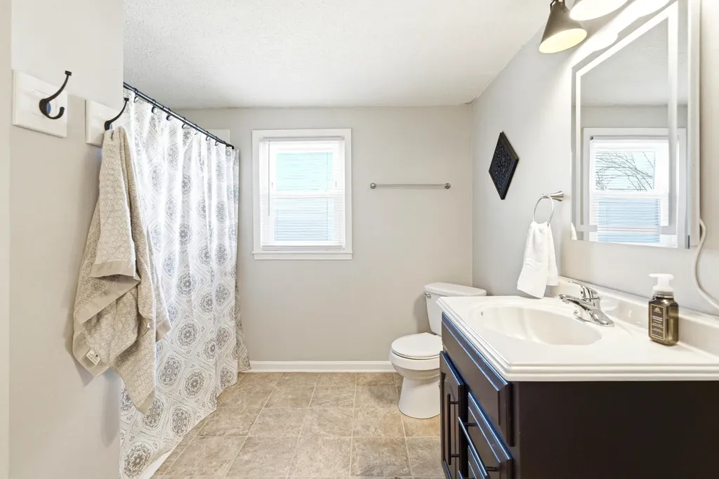 5821 Lawrenceburg Road Chaplin KY 40012
