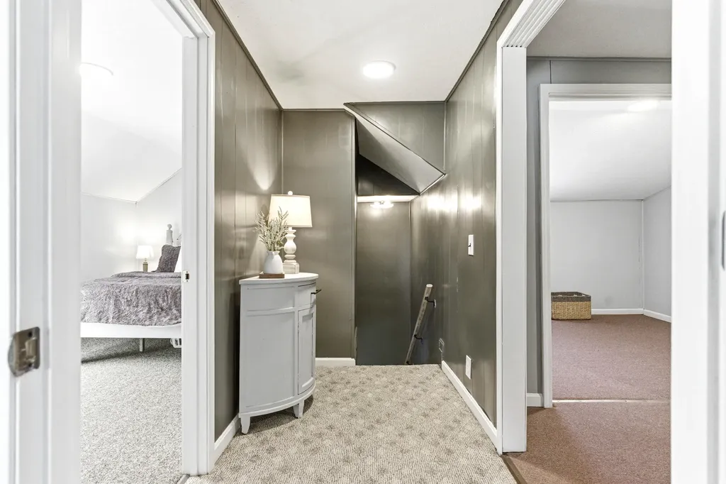 5821 Lawrenceburg Road Chaplin KY 40012