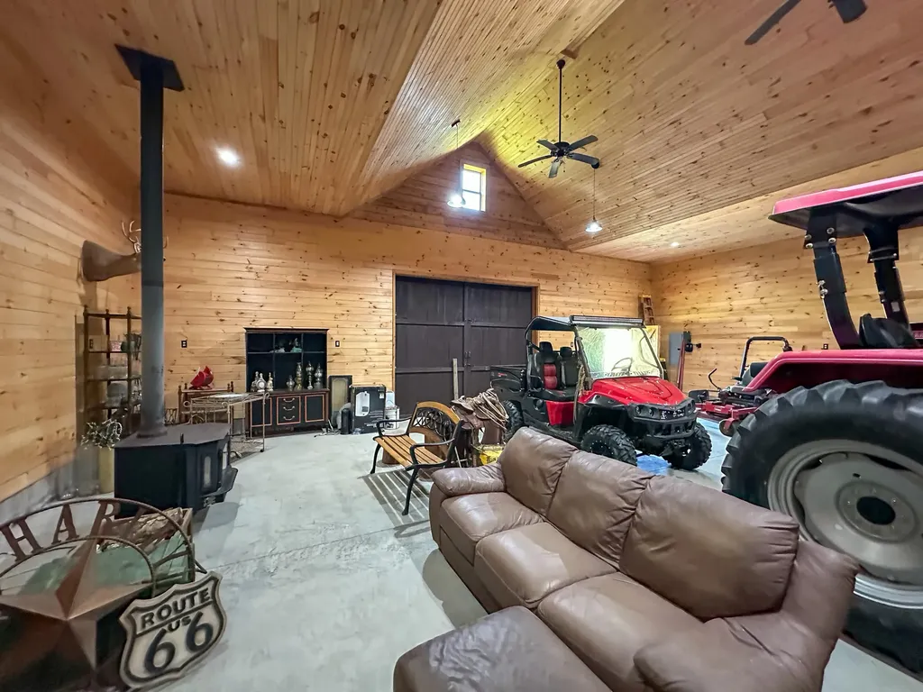 1149 Kelly Branch Road London KY 40741