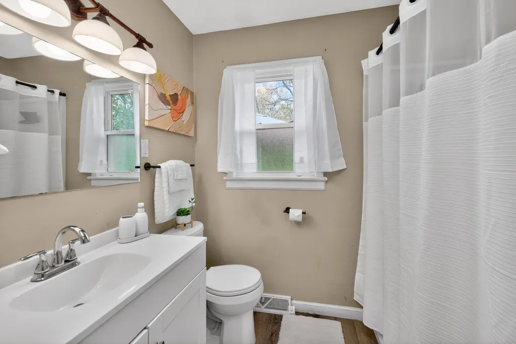 1826 Donco Court Lexington KY 40505