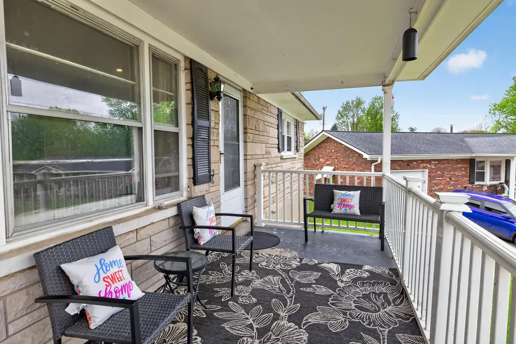 1826 Donco Court Lexington KY 40505