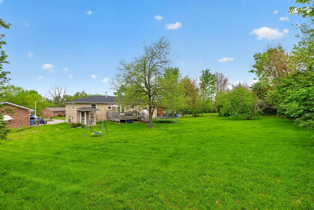 1826 Donco Court Lexington KY 40505