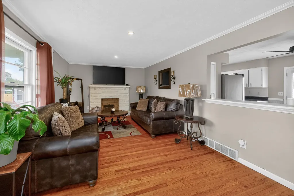 1826 Donco Court Lexington KY 40505