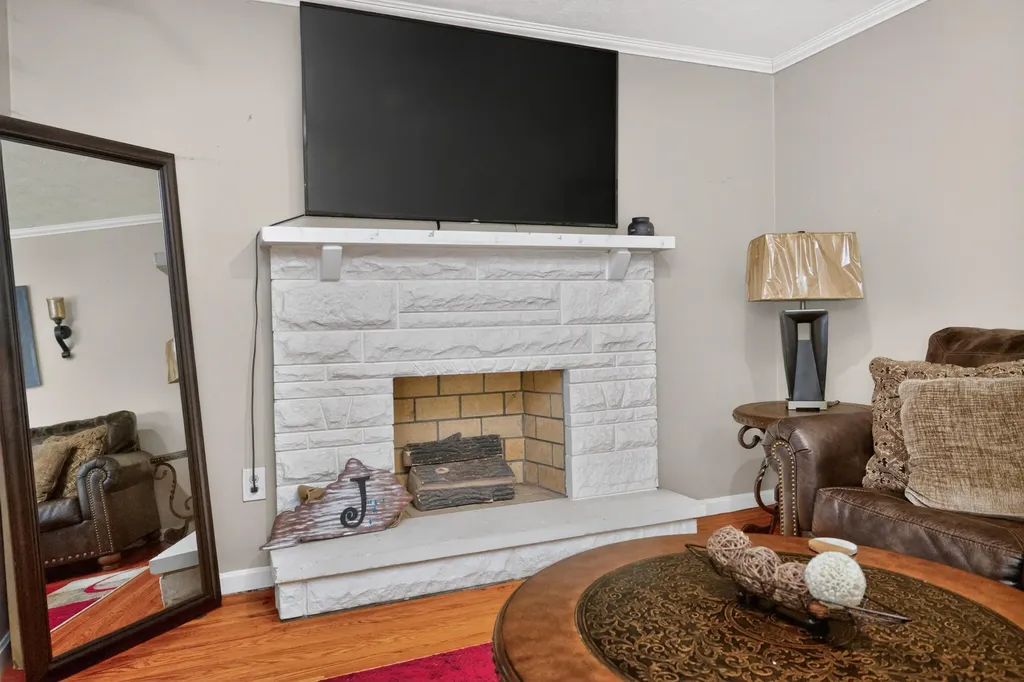 1826 Donco Court Lexington KY 40505