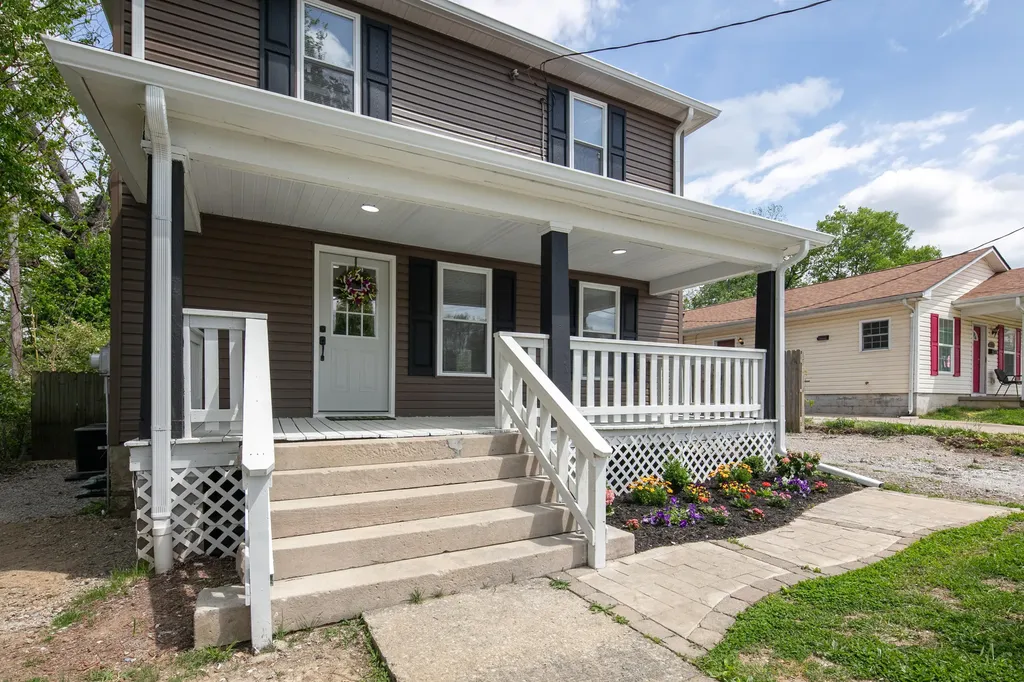 131 Arceme Avenue Lexington KY 40505