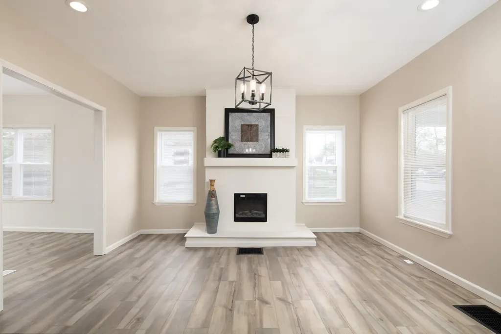 131 Arceme Avenue Lexington KY 40505
