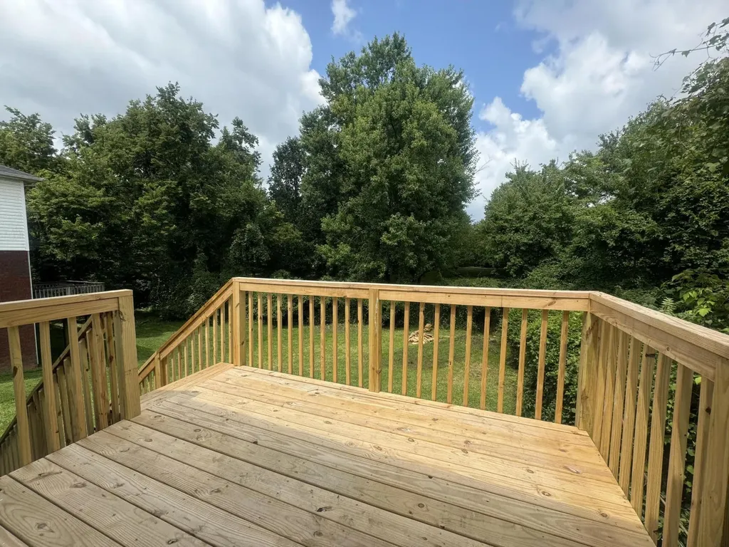 128 Parrish Avenue Richmond KY 40475