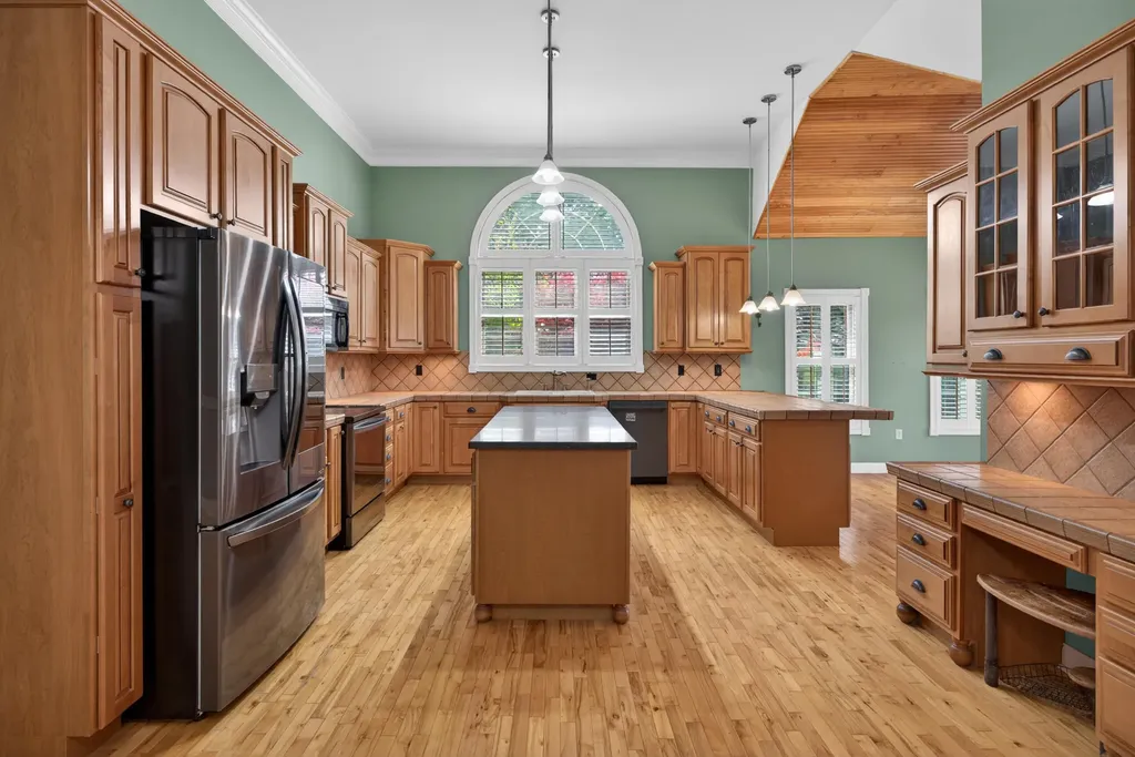 222 Ashton Oak Way Winchester KY 40391