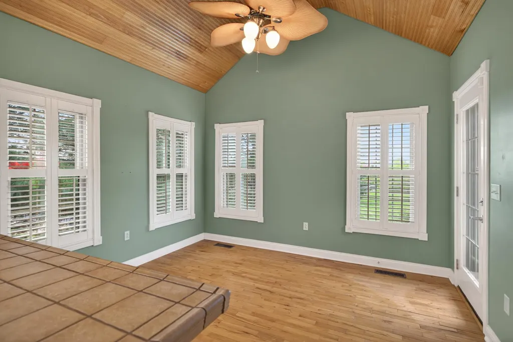 222 Ashton Oak Way Winchester KY 40391