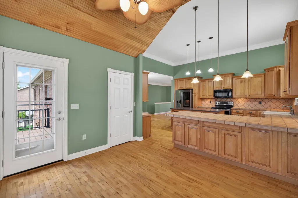 222 Ashton Oak Way Winchester KY 40391