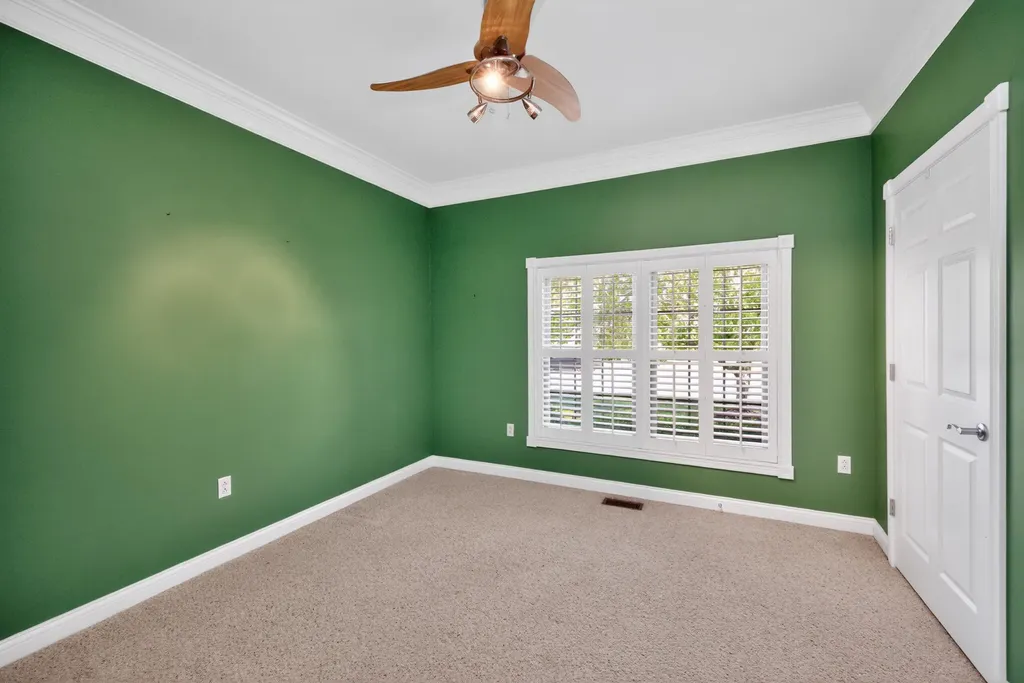 222 Ashton Oak Way Winchester KY 40391