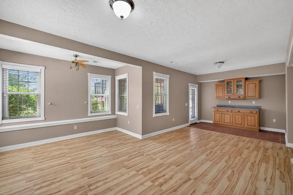 222 Ashton Oak Way Winchester KY 40391