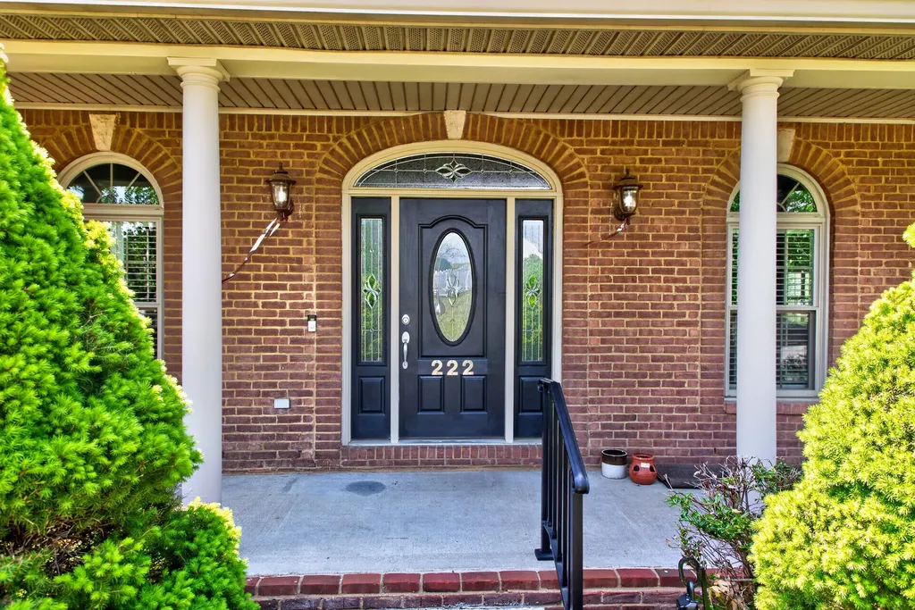 222 Ashton Oak Way Winchester KY 40391