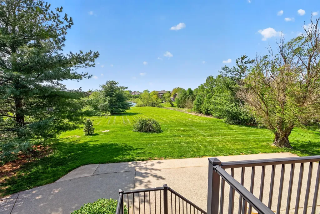 222 Ashton Oak Way Winchester KY 40391