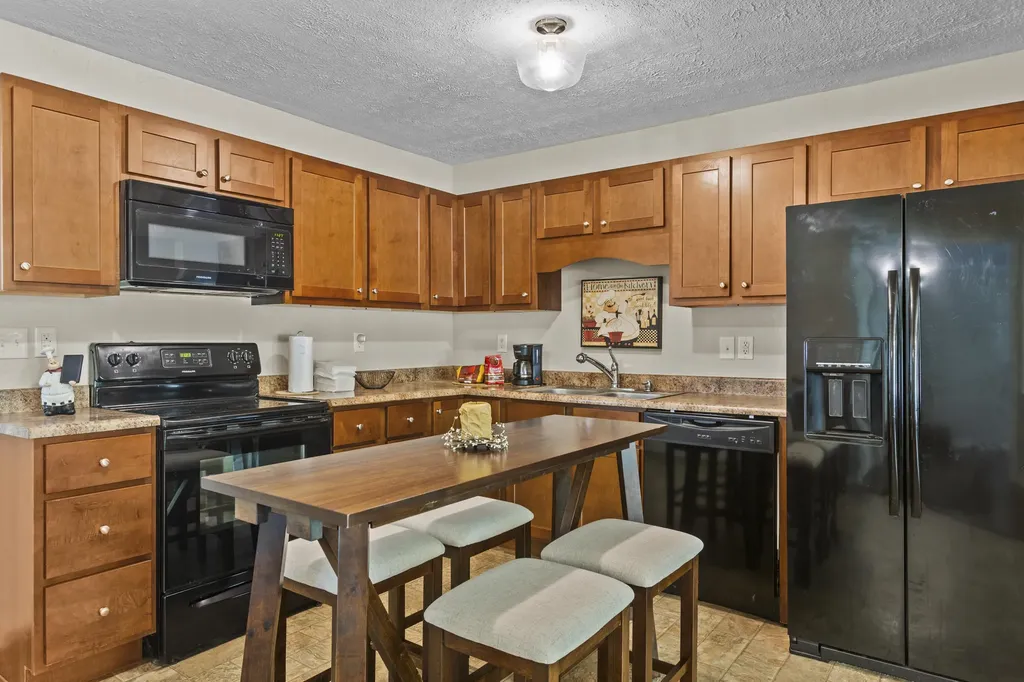 460 Pleasant Valley Road Morehead KY 40351