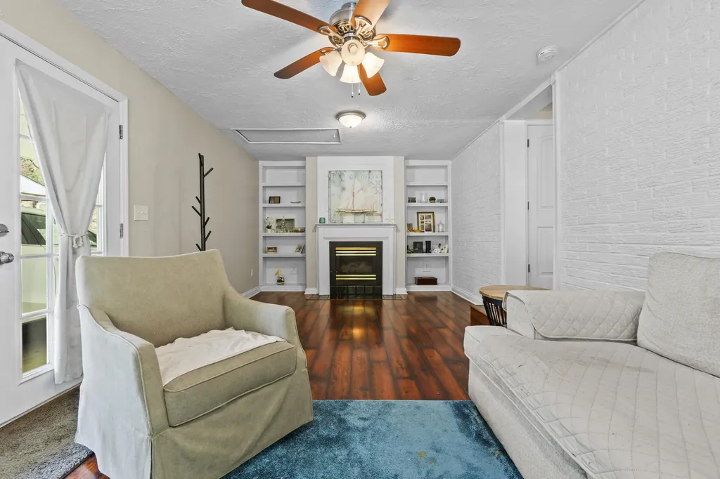 460 Pleasant Valley Road Morehead KY 40351