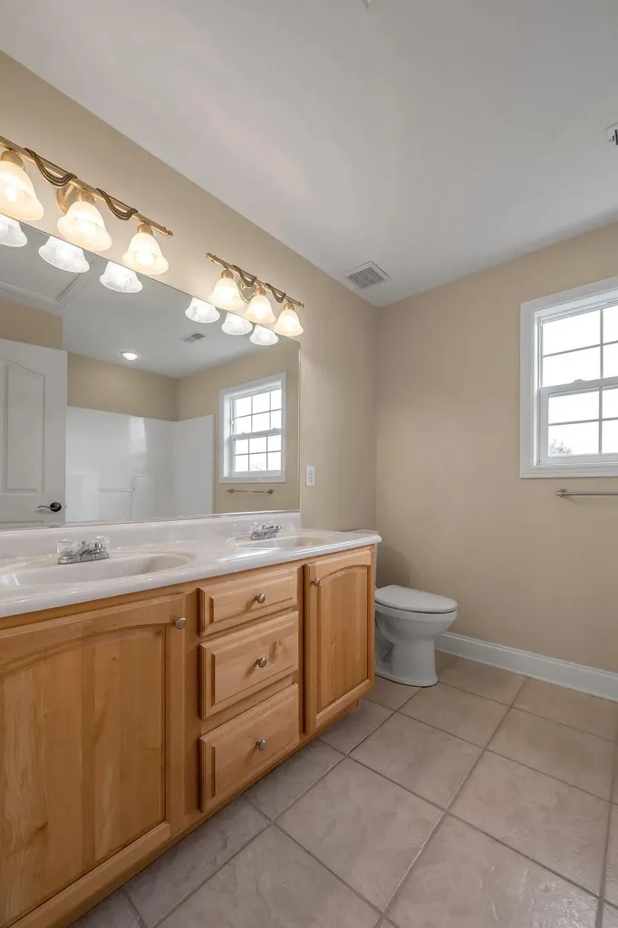 231 Lakeshore Drive Georgetown KY 40324