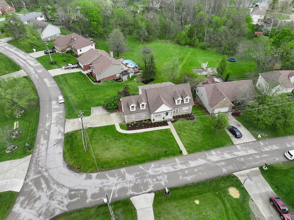 231 Lakeshore Drive Georgetown KY 40324