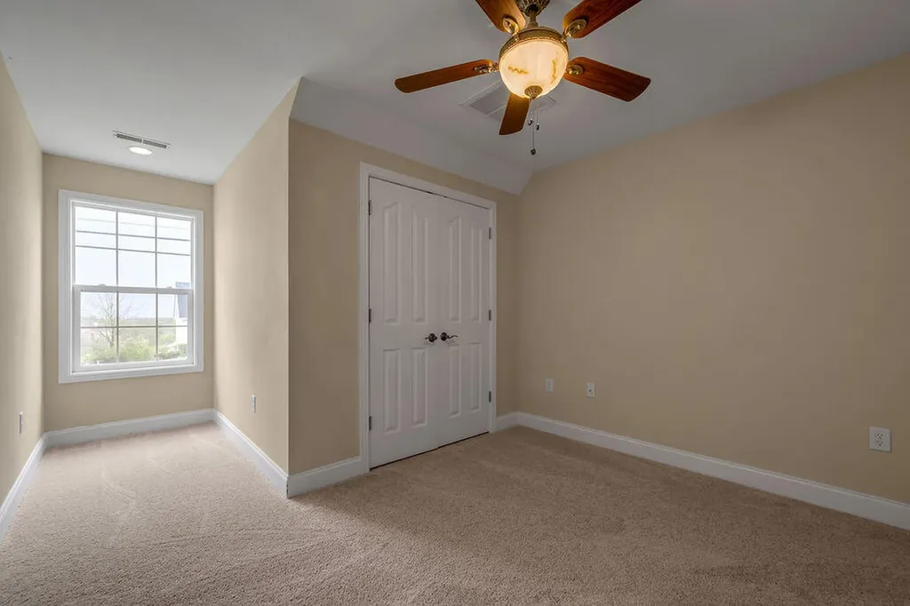 231 Lakeshore Drive Georgetown KY 40324