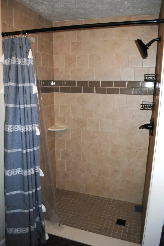 10846 Kentucky 1247 Waynesburg KY 40489