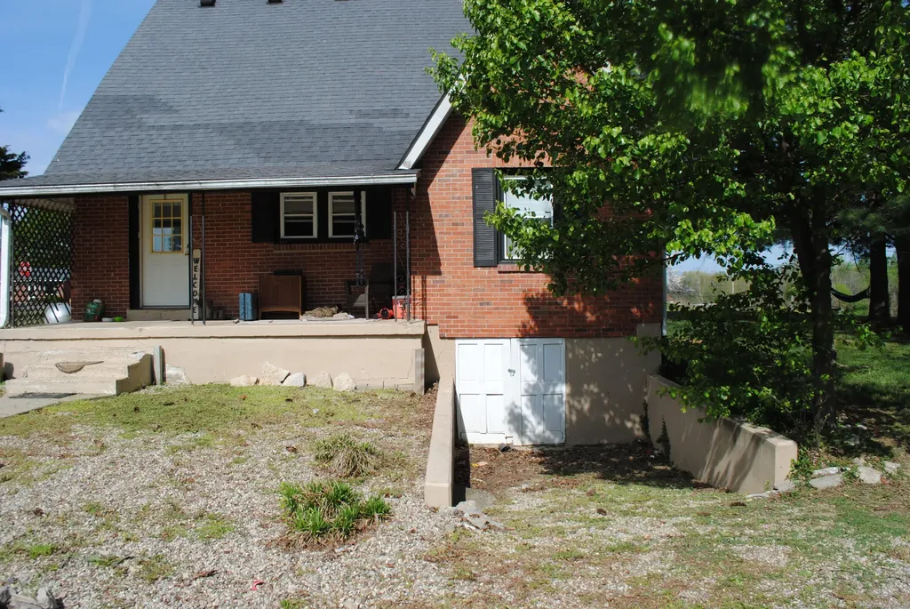 10846 Kentucky 1247 Waynesburg KY 40489