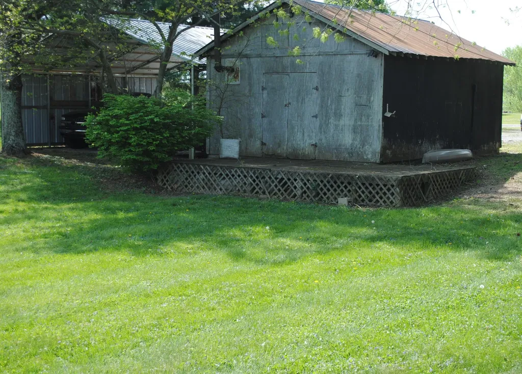 10846 Kentucky 1247 Waynesburg KY 40489