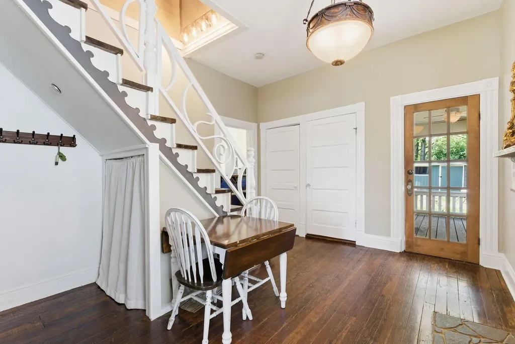 112 Rand Avenue Lexington KY 40508