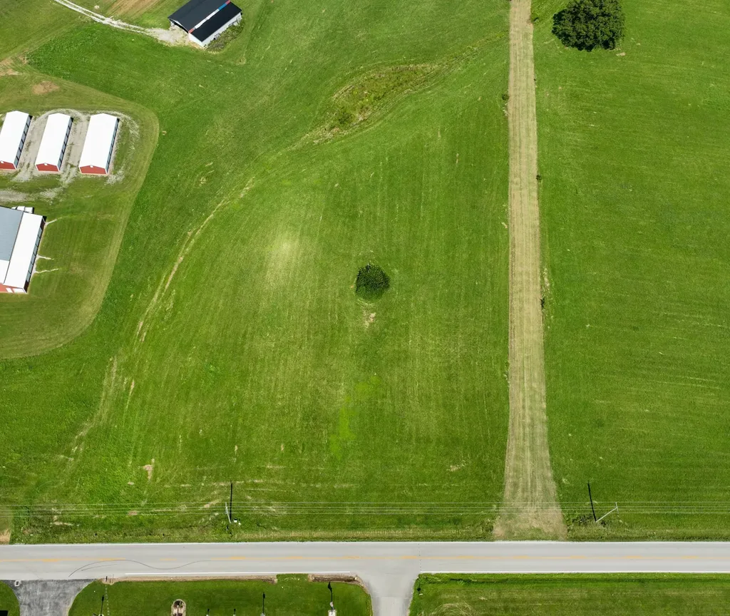 5 State Highway 290 Mckee KY 40447