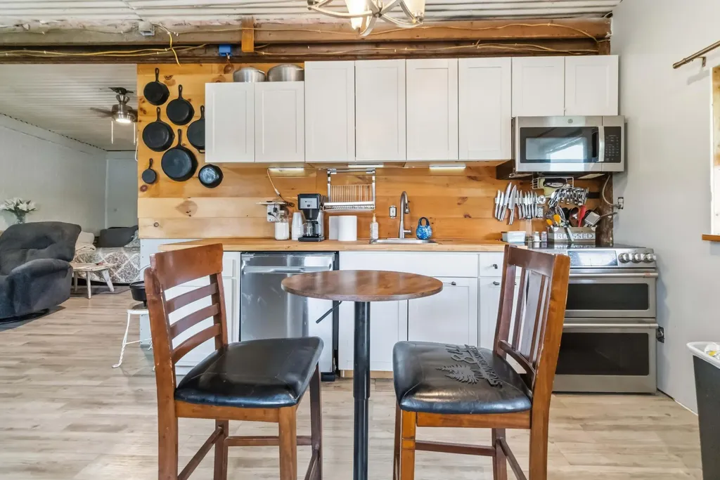 84 Sycamore Street Burnside KY 42519