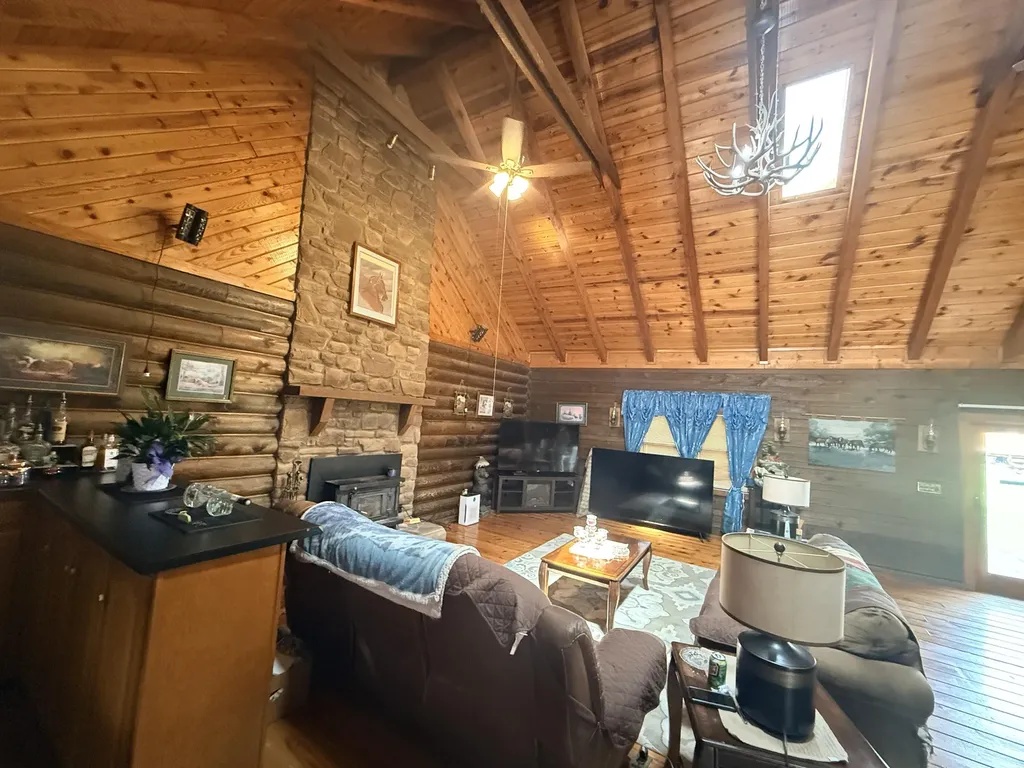 2006 Longview Drive Georgetown KY 40324