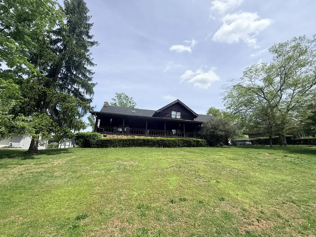 2006 Longview Drive Georgetown KY 40324