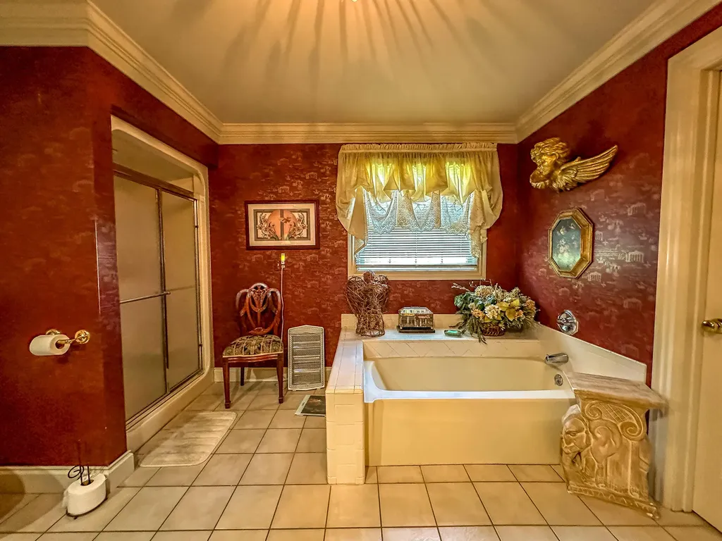 5686 Slate Lick Road London KY 40741