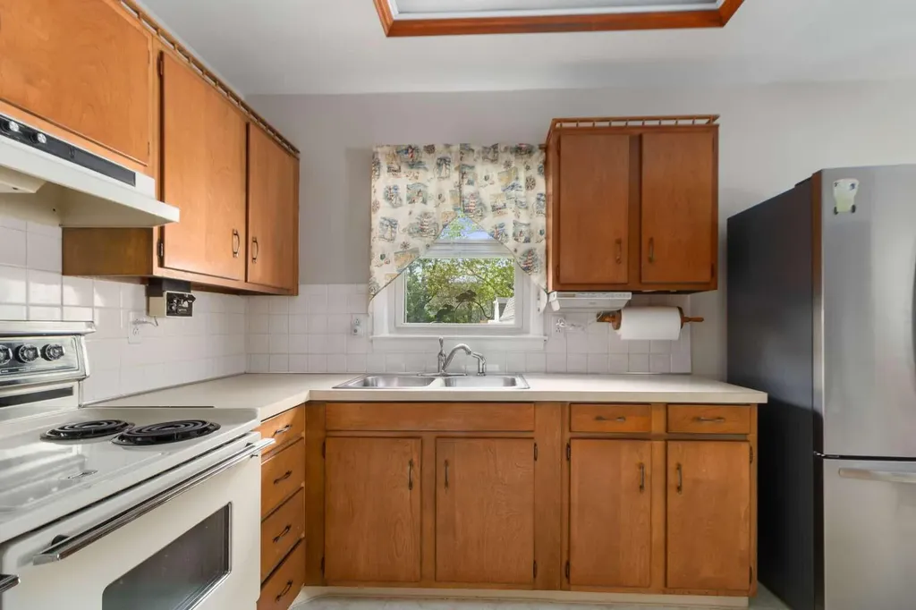 700 Eden Court Lexington KY 40505