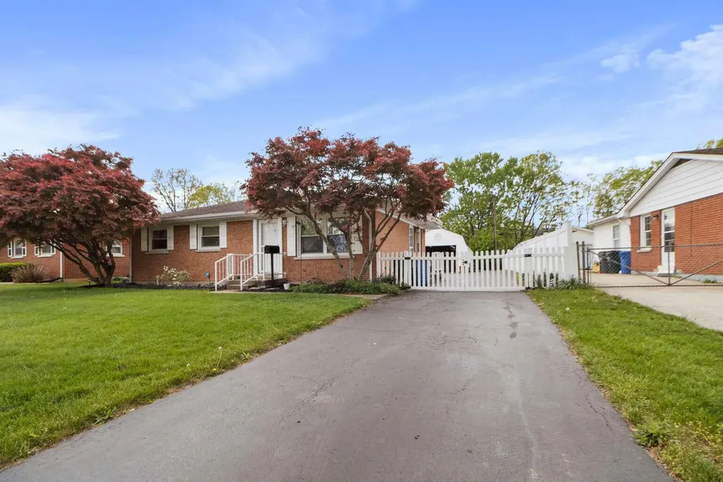 700 Eden Court Lexington KY 40505