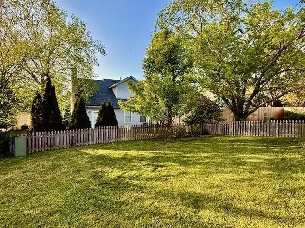 1165 Iron Lace Court Lexington KY 40509