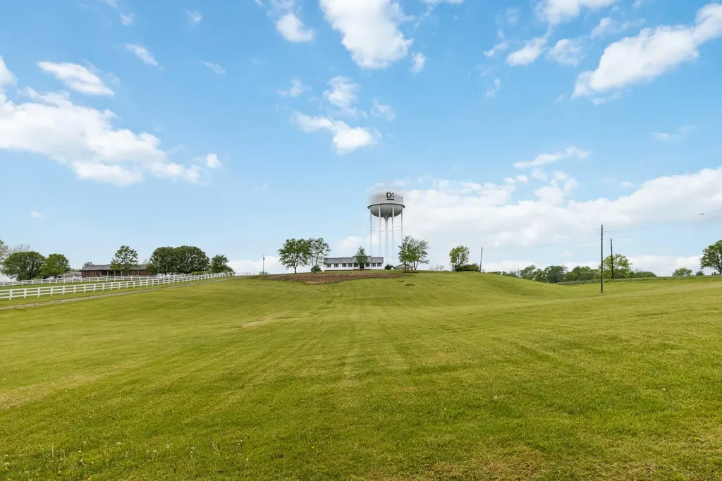 41 Tuggle Road Danville KY 40422