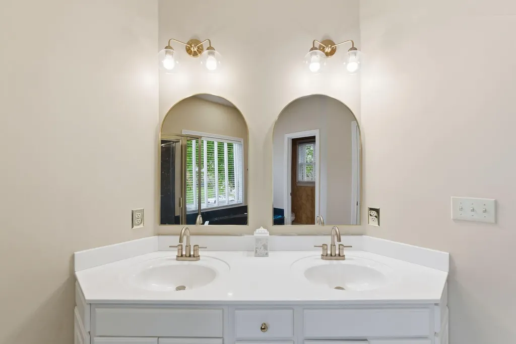 4224 Evergreen Drive Lexington KY 40513