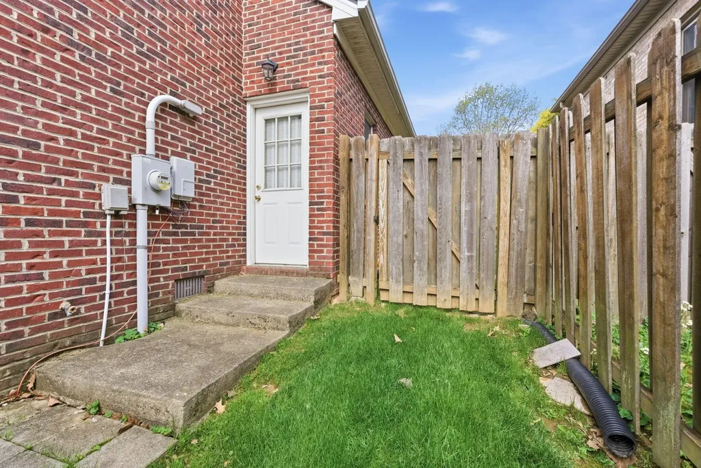 4224 Evergreen Drive Lexington KY 40513