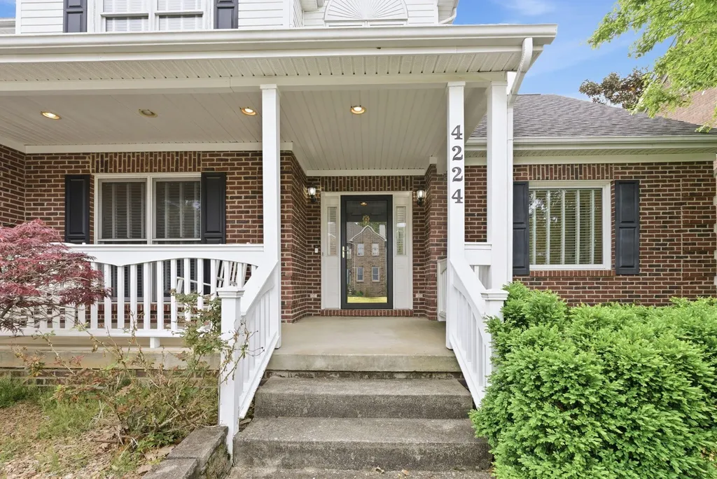 4224 Evergreen Drive Lexington KY 40513