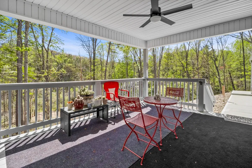6129 Somerset Road London KY 40741